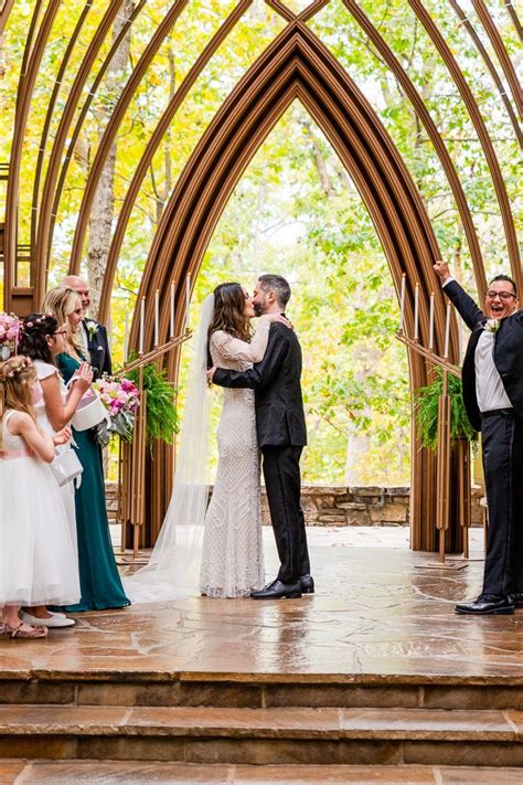 Cooper memorial chapel wedding. Jun 12, 2017 · Just an hour from Eureka Springs is the Mildred B. Cooper Memorial Chapel in Bella Vista, Ark. Designed by Jones and Maurice Jennings, the chapel stands 50 feet high and is made up of 31 tons of ... 