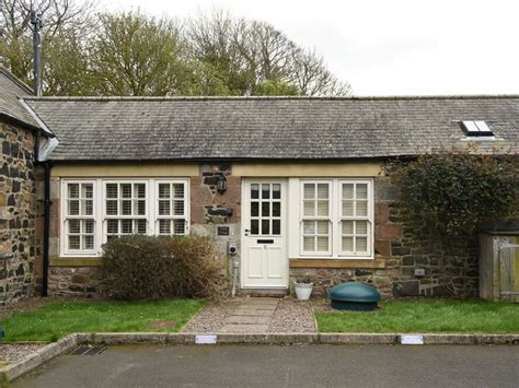 Coral Cottage in BAMBURGH - Coral Cottage, Budle Bay, …