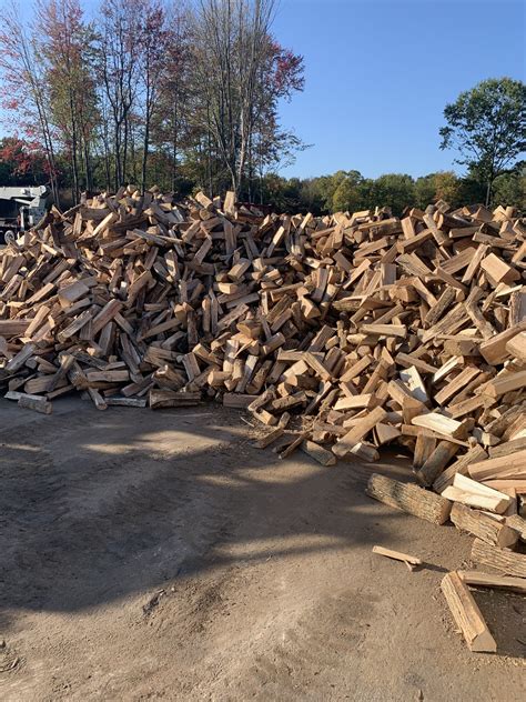 Cord wood for sale near me. Firewood Delivered to Maryland and Northern Virginia. Saunders Landscape Supply offers FREE delivery in Northern Virginia and Maryland. Our lightning-fast system often allows us to deliver firewood the day after it’s ordered. Order online or by phone, and we’ll deliver for FREE to your driveway. 