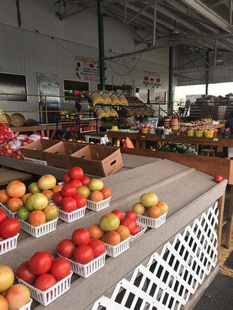Farmers’ markets offer fresh produce, meats, dairy and ot