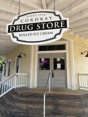The Cordray Drug Store is located at 3827 Ave L, in Galveston, Texas. Ashley and Michael Cordray, stars of the show "Restoring Galveston" opened the 'rolled' ice cream shop in June 2022. Judy and I watch the show and were excited to visit the shop. The ice cream was delicious! We look forward to going back. Ashley organizing orders.