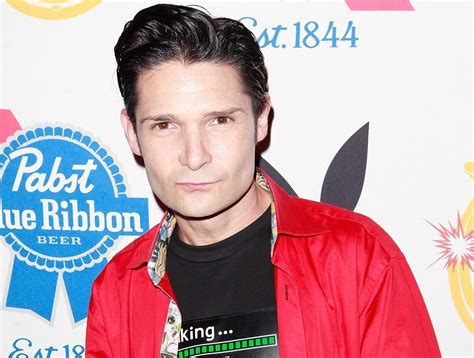 Corey feldman worth. With a height of 5ft 5inches, Corey Feldman is an American actor and singer. He is also one of the most attractive stars in the industry. He has an estimated net worth of $2 Million as of 2019. Feldman made his film debut in the 70s and had some brief actings in movies such as The Fox and the Hound and Time After Time. he married his lover … 