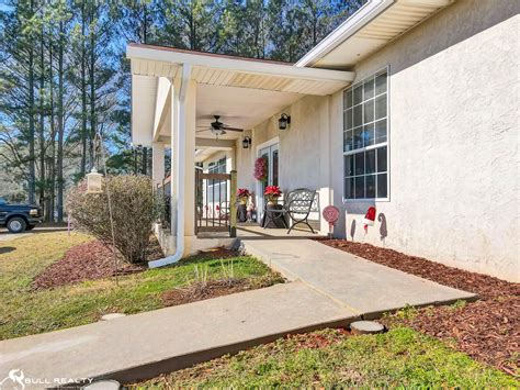 Homes similar to 1170 Old Corinth Rd are listed between $159K to $950K at an average of $205 per square foot. $950,000. 5 beds. 3 baths. 4,868 sq ft. 211 Kee Rd, Newnan, GA 30263. VIDEO TOUR. $564,222.. 