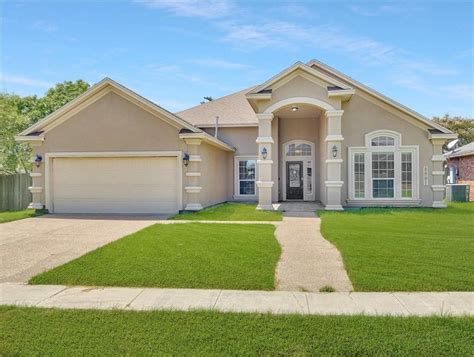 Corpus christi texas real estate. 14632 Sweet Water Creek Dr, Corpus Christi, TX 78410. EXP REALTY LLC. Listing provided by South Texas MLS. $362,999. 4 bds; 3 ba; 2,339 sqft - House for sale. Show more. 20 days on Zillow ... REALTORS®, and the REALTOR® logo are controlled by The Canadian Real Estate Association (CREA) and identify real estate professionals who … 