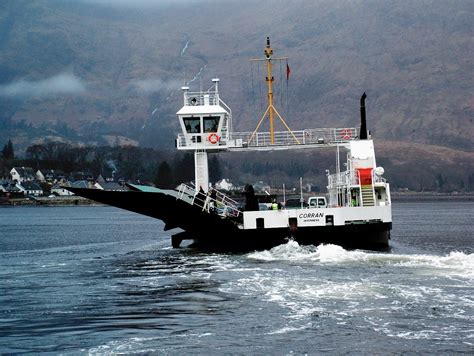 Corran Ferry to Fort William - 2 ways to travel via taxi, and car