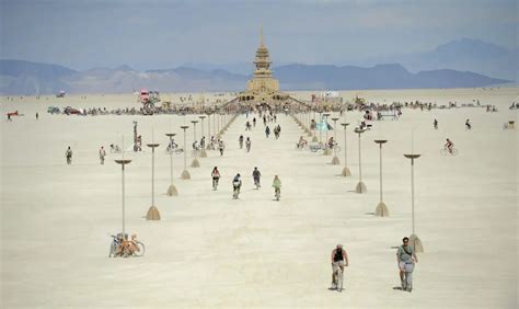 Correction: Burning Man-Experimental Evolution story