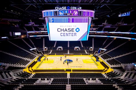 Correction: Warriors began play at Chase Center in 2019
