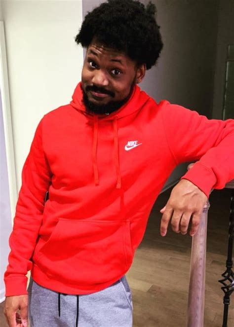 CoryxKenshin (Real name: Cory DeVante Williams) is a 29-year-old American YouTuber. He joined YouTube in 2009. Facts Buddy Fast, Factual, Free! USA. ... CoryxKenshin Height. He is a man of above-average stature. Cory stands at a height of 5 ft 10 in ( Approx 1.78 m). CoryxKenshin Family.. 