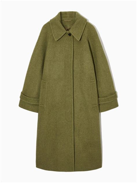 Cos tailored herringbone wool blend coat. Modern classics in wool, cashmere and cotton canvas; shop women's coats and jackets at cosstores.com. 