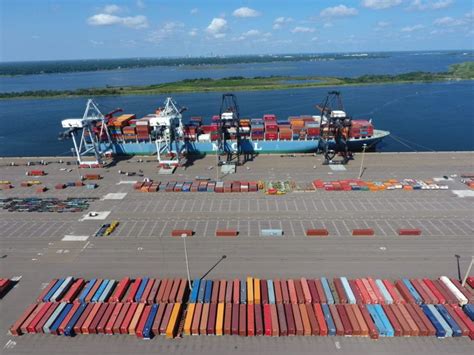 Beginning tomorrow, April 1, 2022, the Wando Welch Terminal will accept Hapag-Lloyd empty returns. Cosco empty returns will be temporarily not accepted at any marine terminals. WWT accepting Hapag-Lloyd, Maersk and ONE empty returns (after previously being diverted to other marine terminals).. 
