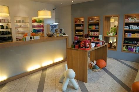 Cosmetic and Perfume Boutiques in Prague Prague …