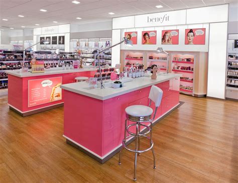 Cosmetic shops near me. Things To Know About Cosmetic shops near me. 