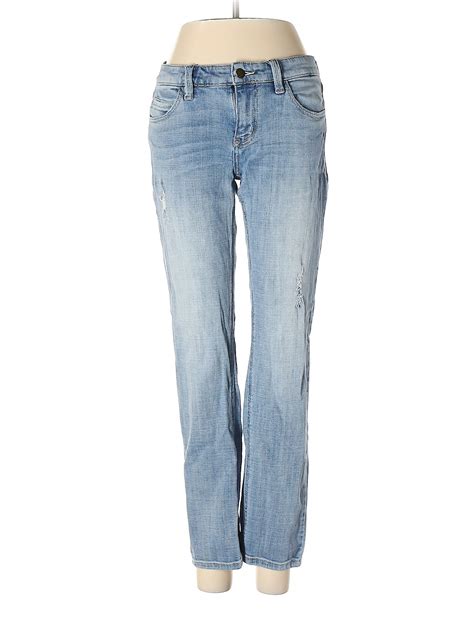 Cosmic blue love jeans. You don't need to wash jeans as often as some of your other clothes, but when you do, a little vinegar can help keep them the right shade of blue. You don't need to wash jeans as o... 