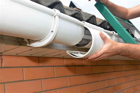 Cost of gutter replacement. Guttering replacement costs per meter (price estimates) Works. Labour and material cost (including VAT) Supply and fit of a leaf guard to an existing gutter. £25 – £30/m. Replacing a gutter support bracket. £18 -£20/m. Taking off and refixing an existing PVCu gutter. £35 – £50/m. 