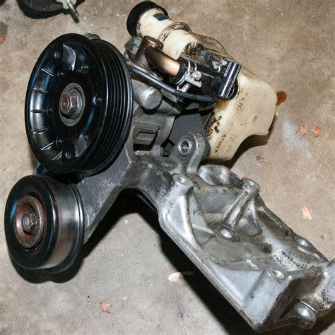 Cost to change power steering pump. On average, the cost for a Ford Escape Power Steering Pump Replacement is $322 with $140 for parts and $182 for labor. Prices may vary depending on your location. Car 