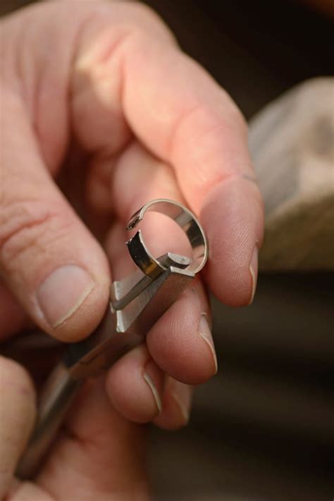 Cost to resize a ring. Resizing a ring can be accomplished in one of two ways. If you only need to increase the band a half size or so, jewelers are able to stretch the metal. ... There is no way to estimate how much it will cost to resize your ring. The cost can range from a simple $20 task to a complicated project that can run you several hundred dollars. The cost ... 