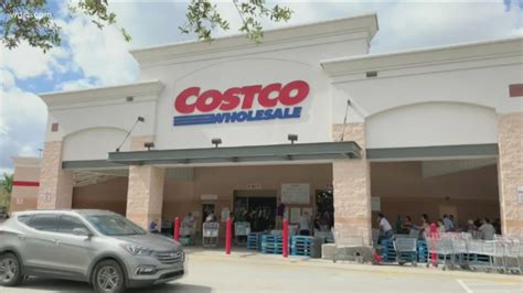 Costco amherst ny 2023. and last updated 2:16 PM, Aug 23, 2023. AMHERST, N.Y. (WKBW) — A Benderson Development representative stood in front of the Town of Amherst planning board to lay out more details on the Costco ... 