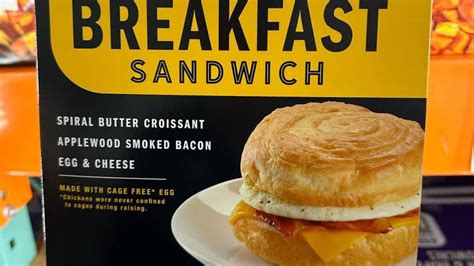 Costco breakfast sandwich. Apr 5, 2023 · At my local Costco, I found three different types of breakfast sandwiches in the frozen section…. Jimmy Dean Croissant Breakfast Sandwiches – $13.99 ($16.99 online) Jimmy Dean Delights English Muffin Breakfast Sandwiches – $15.49 ($18.99 online) Red’s Keto-Friendly Egg’Wich – $14.99 (not available online) 