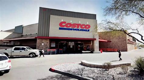 Visit your local Costco branch at 1415 North Arizona Avenue, in north-west Gilbert (a few minutes walk from West Mesa Park And Ride). The store serves customers from the areas of Chandler, Mesa, Tempe, Higley, Scottsdale and Phoenix. If you'd like to visit today (Friday), its operating times are from 10:00 am until 8:30 pm.. 