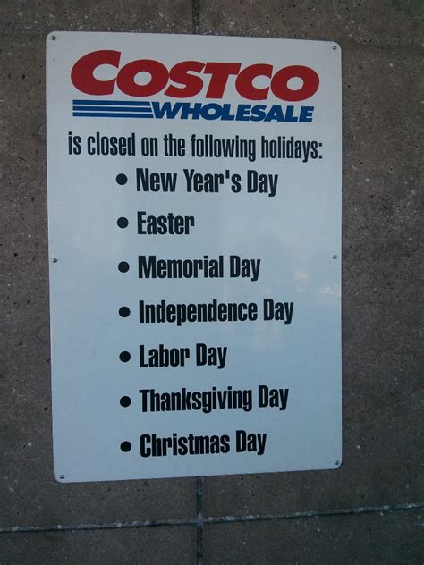 Costco closed veterans day. Costco is found near the intersection of 22nd Street Northwest and Scott Road Northwest, in Rochester, Minnesota. By car . Merely a 1 minute drive time from Commerce Drive Northwest, 19th Street Northwest, 36th Avenue Northwest and West Circle Drive Northwest; a 3 minute drive from Valleyhigh Road Northwest, Valleyhigh Drive Nw and Exit 58 of US-63; or a 9 minute trip from US-14 and Exit 56A ... 