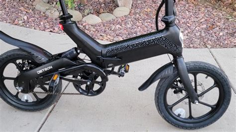 20" foldable ebike with good Costco warranty Richmond, BC Range per single charge, avg, 70km Max speed, 32km/hr Charge time, 4 hrs 500w hub motor Disk brakes Weight: 21KG ... Folding electric bike 500W geared motor system with battery in the seat tube 500W Max Power Max Speed 32km/h Range per single charge (average): 70km Max Torque 60Nm. 
