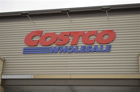 Costco in Edmonton, AB. Carries Regular, Premium. Has Membership Pricing, Propane, Pay At Pump, Loyalty Discount, Membership Required. Check current gas prices and read customer reviews. Rated 4.5 out of 5 stars.. 