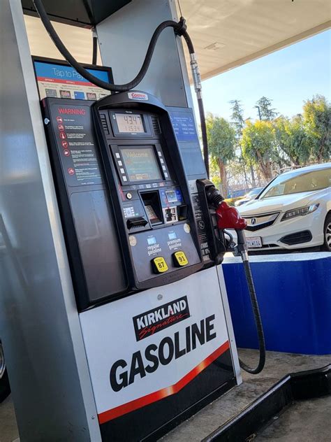 Costco in Greenville, SC. Carries Regular, Premium. Has Membership Pricing, Propane, Pay At Pump, Loyalty Discount, Membership Required. Check current gas prices and read customer reviews. Rated 4.8 out of 5 stars.. 