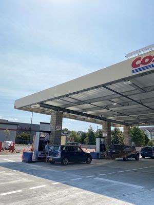 7213 N Ingram AveFresno, CA. Costco in Fresno, CA. Carries Regular, Premium, Diesel. Has Membership Pricing, Pay At Pump, Loyalty Discount, Membership Required. Check current gas prices and read customer reviews. Rated 4.6 out of 5 stars.. 