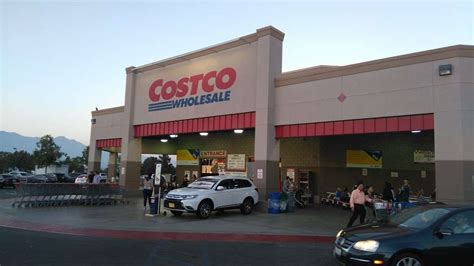 Costco in Azusa, CA. Carries Regular, Premium. Has Memb