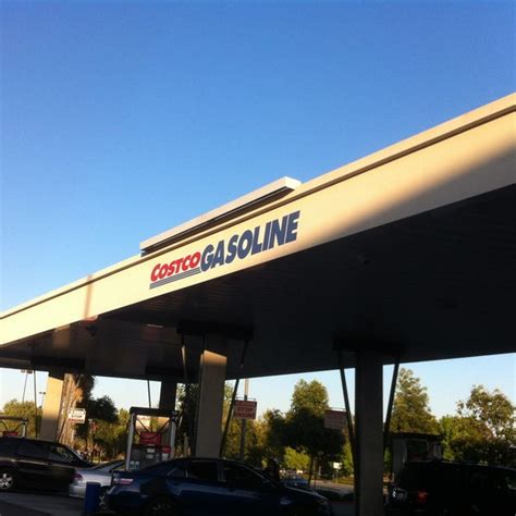 So I kind of consider it the worst, best kept secret for Costco gas, LOL. Although, I wish the prices varied based on locations, it is a chain gas station because it's owned by Costco. So, although it's cheaper then probably 95% of the gas stations located in the South San Francisco/ San Bruno area.. 