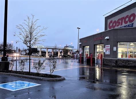 Costco in Richmond, VA. Carries Regular, Premium. Has Membership Pricing, Pay At Pump, Membership Required. Check current gas prices and read customer reviews. Rated 4.3 out of 5 stars. . 