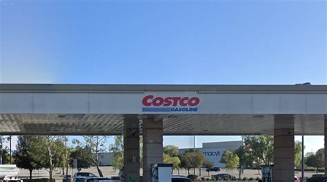 Costco in Colorado Springs, CO. Carries Regular, Premium. Has Mem