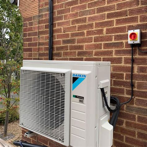 Costco hvac. A furnace is the heat source of a home. It’s vital to have this type of heating system in working order, especially if you live in an area known for its cold winters. The average cost of ... 