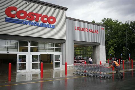 Costco jobs louisville ky. Today&rsquo;s top 164 Costco Jobs jobs in Louisville, Kentucky, United States. Leverage your professional network, and get hired. New Costco Jobs jobs added daily. 