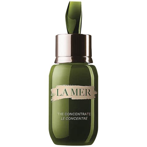 Costco la mer. The Lip Volumizer. High-shine gloss plumps, perfects and protects delicate skin. From $90 / 5 Shades. The Lip Polish. Sensorial buffing balm gently resurfaces and refines. $80. The Hand Treatment. Rich cream hydrates, softens and soothes. $110. 