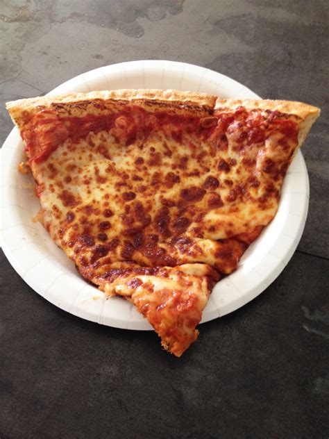 Costco pizza delivery. Order Costco Pizza like a pro. Get all the info, including how to order from the food court, menu prices, size, toppings, and pro ordering tips. 