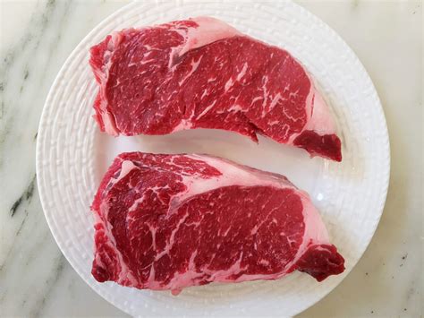 Costco rib eye. Product Details. Kirkland Signature Aberdeen Angus Beef Rib Eye Steak, Variable Weight: 1kg - 2kg. Extra Matured. Ready To Slice. Chine Bone Removed. Maximum External Fat Depth 2mm. Produced in the UK. 