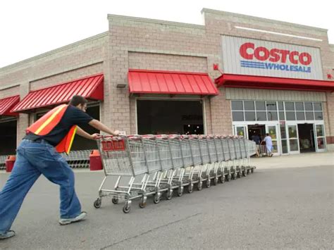 Sep 27, 2023 · Most Likely Range. Possible Range. The estimated total pay for a Costco Cashier Assistant is $31,563 per year in the United States area, with an average salary of $30,366 per year. These numbers represent the median, which is the midpoint of the ranges from our proprietary Total Pay Estimate model and based on salaries collected from our users. . 