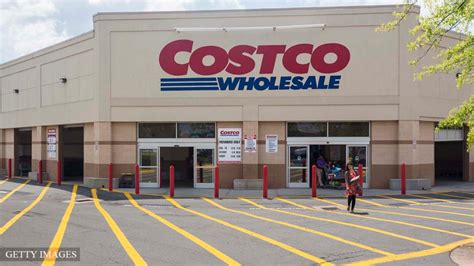 Costco shoppers shifting away from specific item; CFO says it's indicator of recession