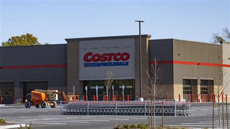 Costco Gas Station in St Louis, 8421 St John Industrial Lane, St. Louis, MO, 63114, Store Hours, Phone number, Map, Latenight, Sunday hours, Address, Gas Stations. 