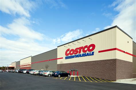 Costco in Lancaster, PA. Carries Regular, Premium. Has Membership Pri
