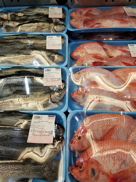 Costco whole fish. The meeting was going well, and the three began to haggle over numbers. Then Saban turned to Arad and, referring to Simmons, confided in Hebrew, "Now we gut him like a fish.". Without missing a beat, Simmons—who, unbeknownst to Saban, was born Chaim Witz in Haifa, Israel—replied in Hebrew, "You asshole. I'm one of you.". 