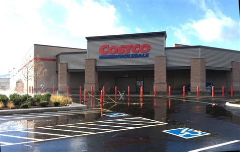 Costco wholesale central point. Looking for a good deal on tires? Costco tires might be just what you’re looking for. When you shop for tires at Costco, you can often access deals you won’t find anywhere else. Bu... 