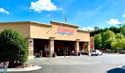 Costco wholesale winston-salem nc. Sep 28, 2001 · Sat. 9:30am - 6:00pm. Sun. 10:00am - 6:00pm. Appointments recommended! Schedule your appointment today at (separate login required). Walk-in-tire-business is welcome and will be determined by bay availability. Pharmacy. Optical Department. Hearing Aids. Shop Costco's Winston salem, NC location for … 