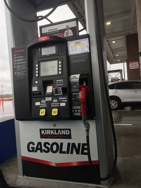 757 Radio DrWoodbury, MN. $3.39. dgbeneke 1 hour ago. Details. Costco in Woodbury, MN. Carries Regular, Premium. Has Pay At Pump, Membership Required. Check current gas prices and read customer reviews. Rated 4.5 out of 5 stars.. 