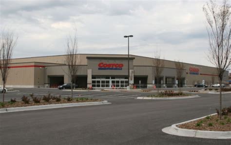 Costco woodridge il. Windsor Lakes Apartment Homes is conveniently located in Woodridge near Greene Valley Forest Preserve. Schedule a tour today! ... Costco. H&M. ... 7499 Woodward Ave ... 