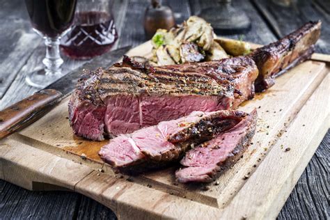 Cote de boeuf. May 10, 2023 · Directions. Step 1 Preheat oven to 220°C (200°C fan) mark 7. Bring a medium pan of salted water to the boil. Line the base of a large roasting tin with baking parchment (to stop the chips ... 