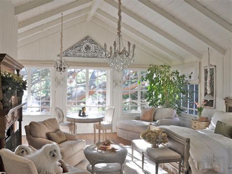 Cottage Style Decorating Ideas