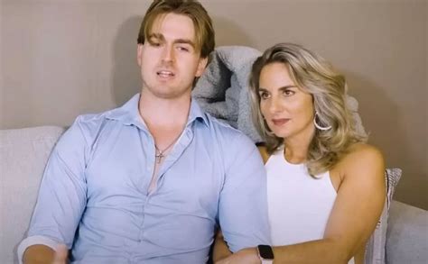 Cougar elle fait l'amour avec sont fils