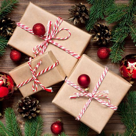Counting Down the Holidays: Top 10 Gifts to Ship to Loved Ones This Season